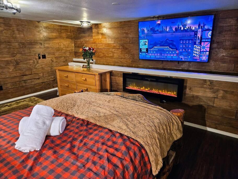 Private Cabin- Breakfast - Double Tub - 75In Tv - Sup - Washer Dryer - Bbq West Point Kültér fotó